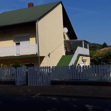 Ildi Apartman Gyenesdiás Esterno foto
