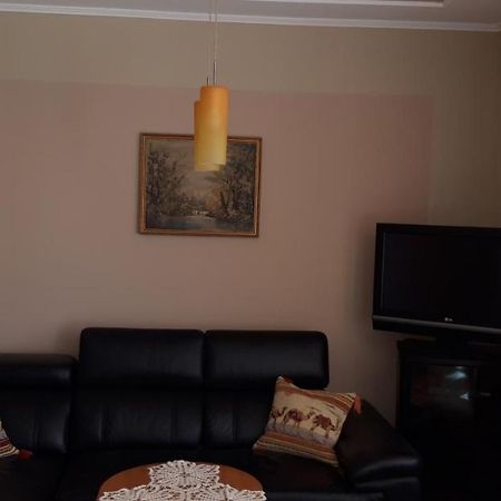 Ildi Apartman Gyenesdiás Esterno foto