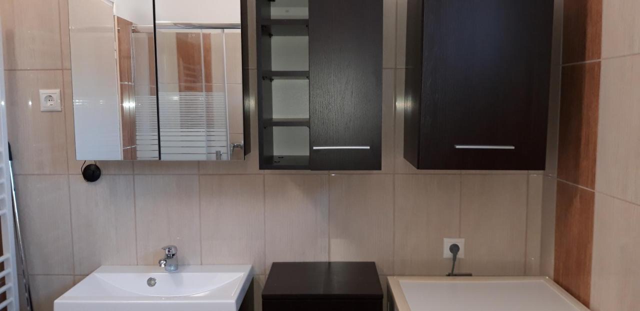 Ildi Apartman Gyenesdiás Esterno foto